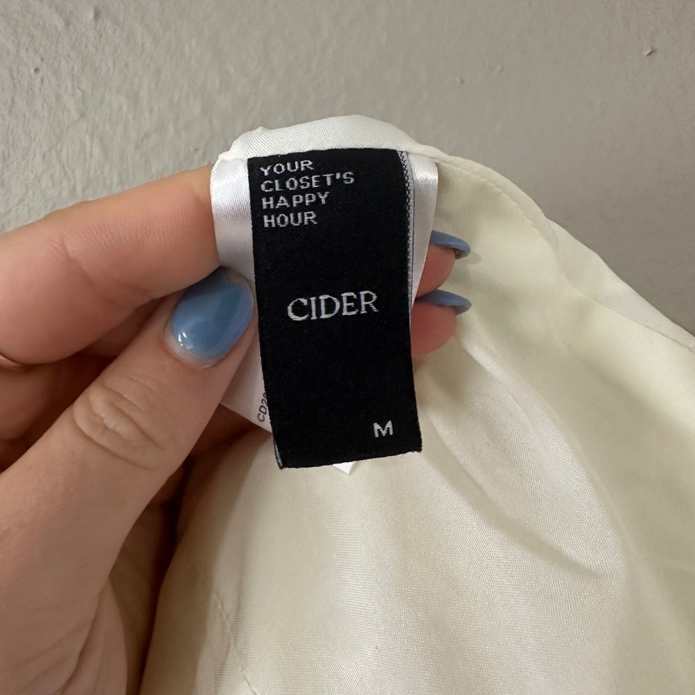 Cider cream elevated off the shoulder top - Picture 5 of 5